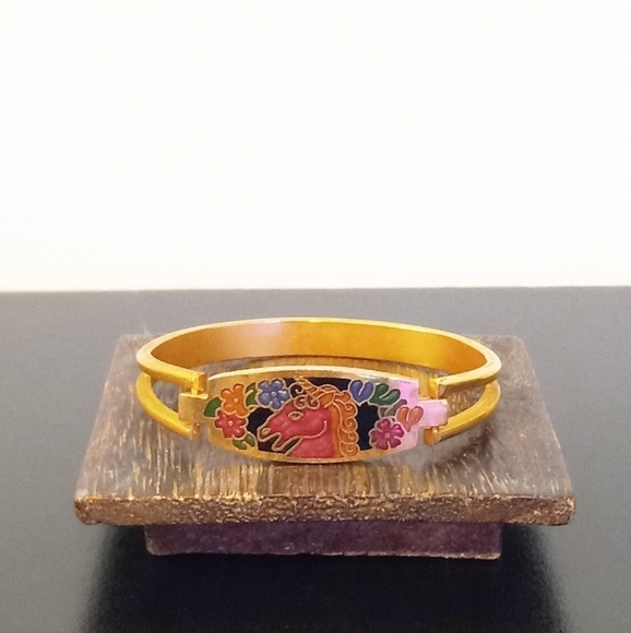 Vtg unicorn cuff bracelet - Picture 3 of 13